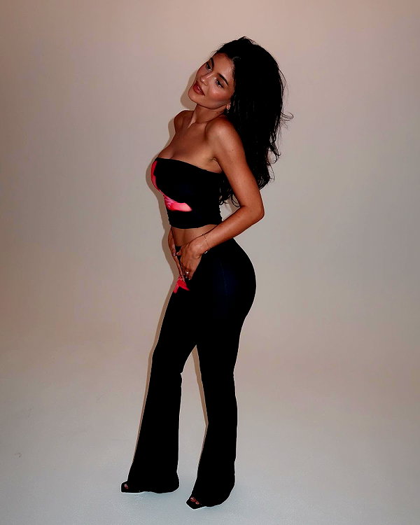 kyliejenner instagram image archive image