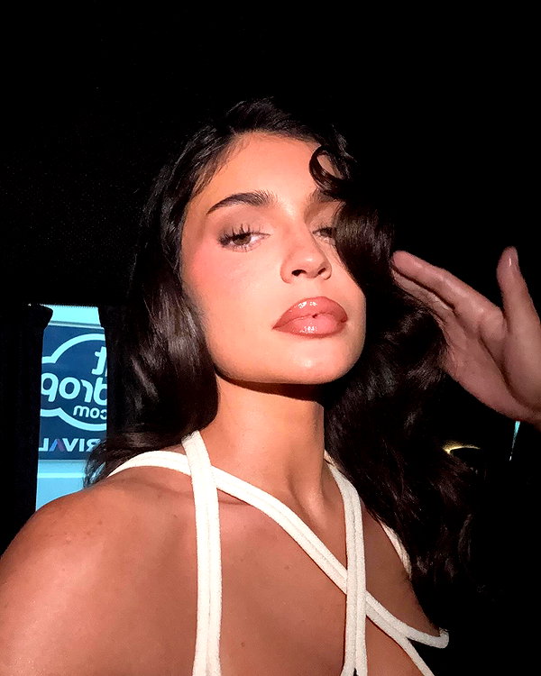 kyliejenner instagram image archive image