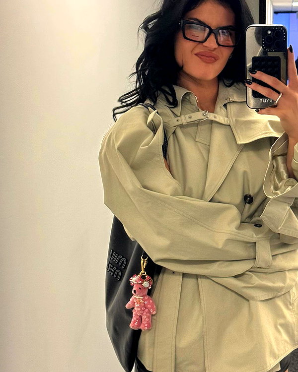 kyliejenner instagram image archive image