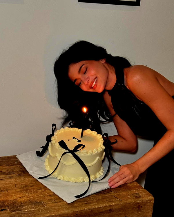 kyliejenner instagram image archive image