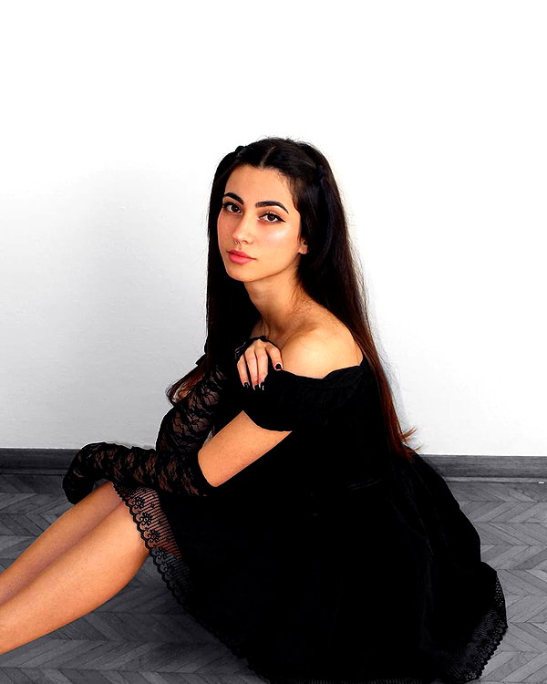 la.vica_ instagram image archive image