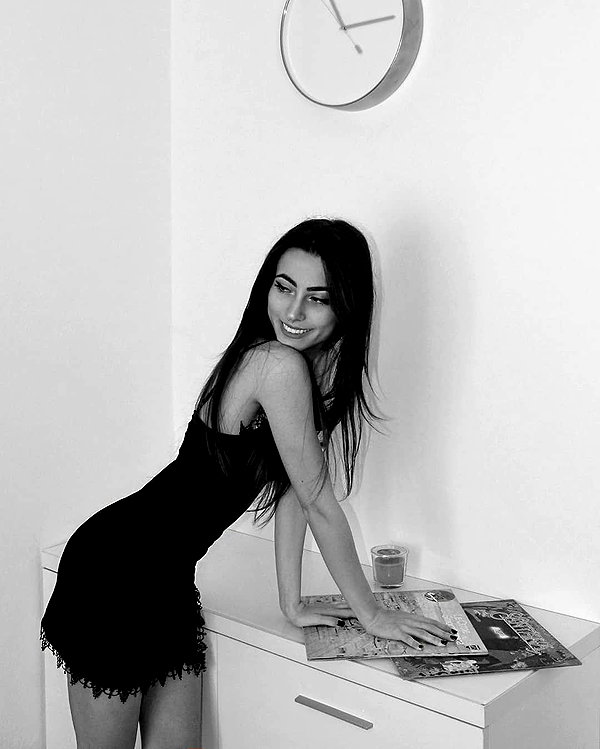 la.vica_ instagram image archive image