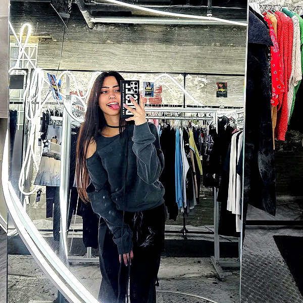 la.vica_ instagram image archive image