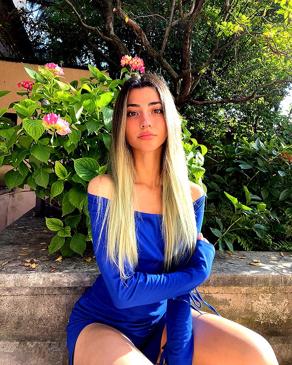 la.vica_ instagram image archive image
