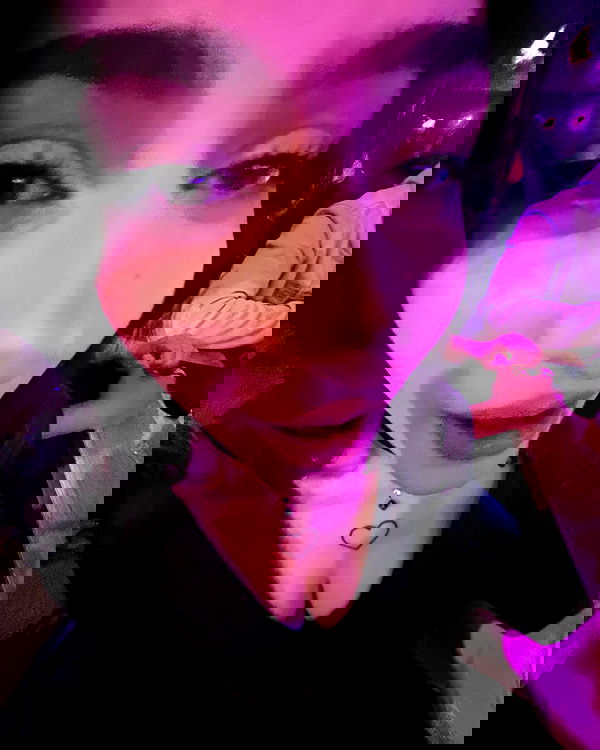 laluzone laluzone archive image