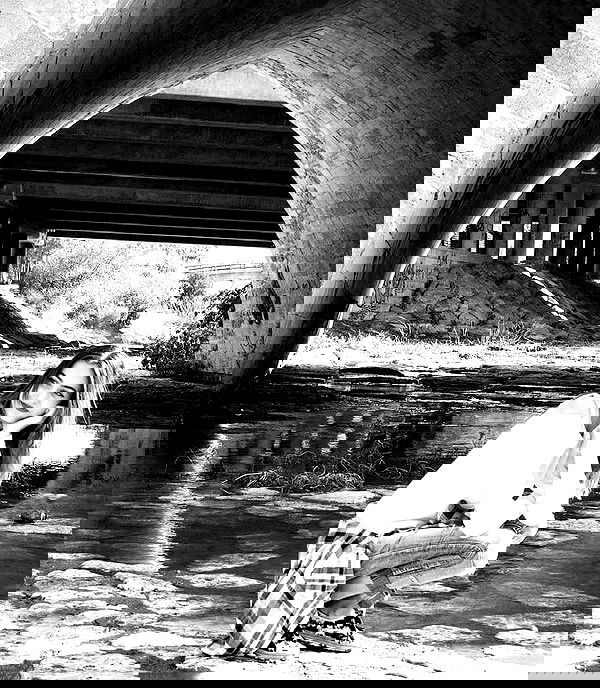 laluzone laluzone archive image