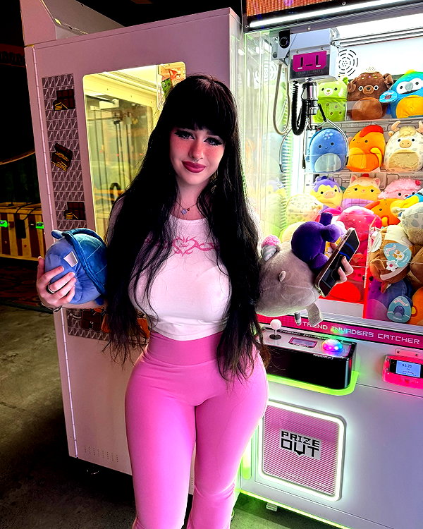 lara.roseb instagram image archive image