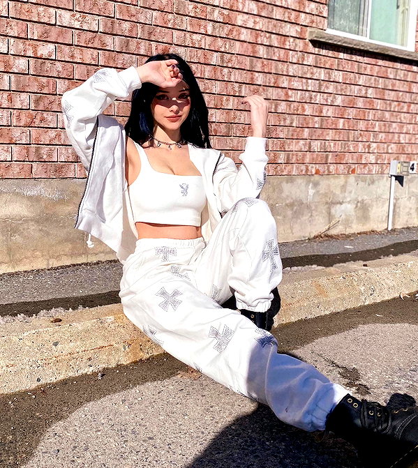 laurenxburch instagram image archive image