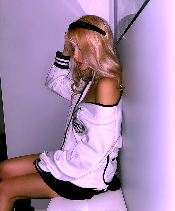 laurenxburch instagram image archive image
