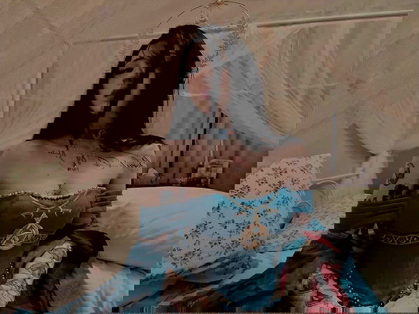 laurinchhhe image ~ Altpins