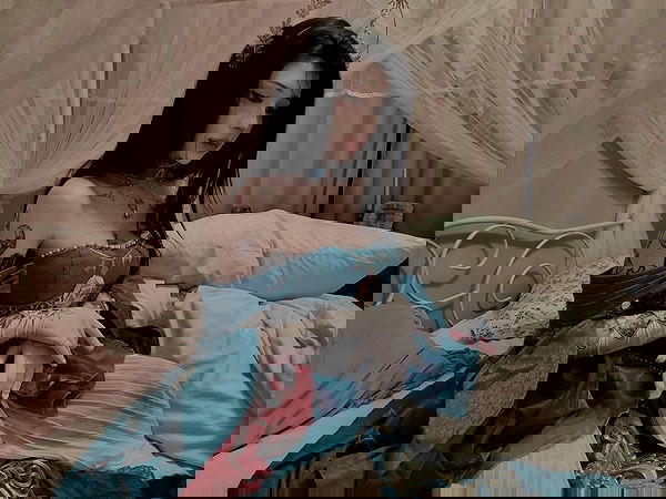 laurinchhhe image ~ Altpins