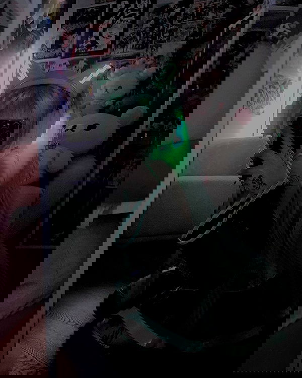 laurinchhhe image ~ Altpins