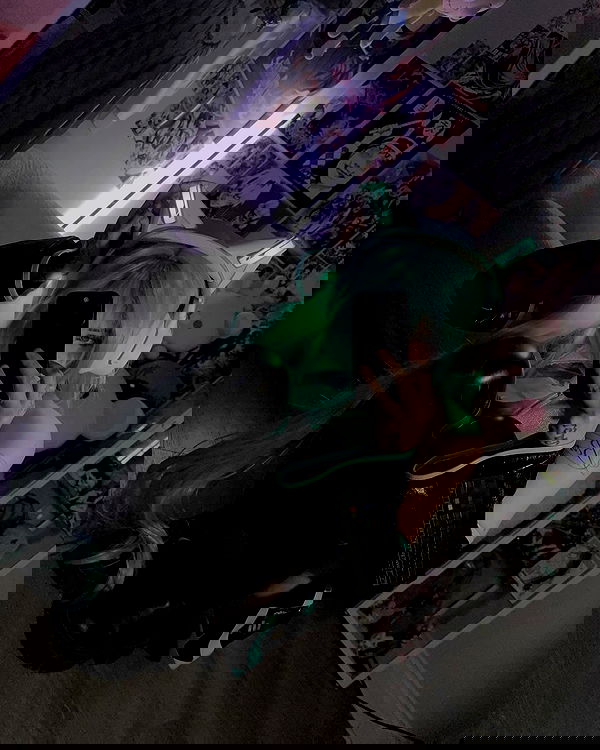 laurinchhhe image ~ Altpins