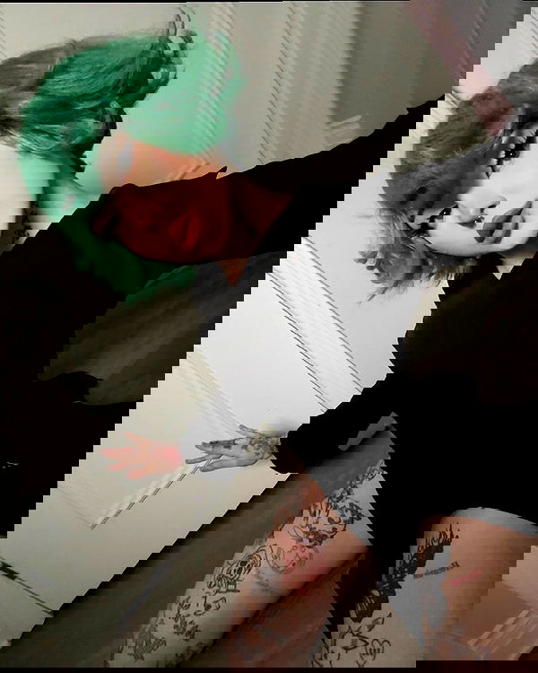 laurinchhhe image ~ Altpins