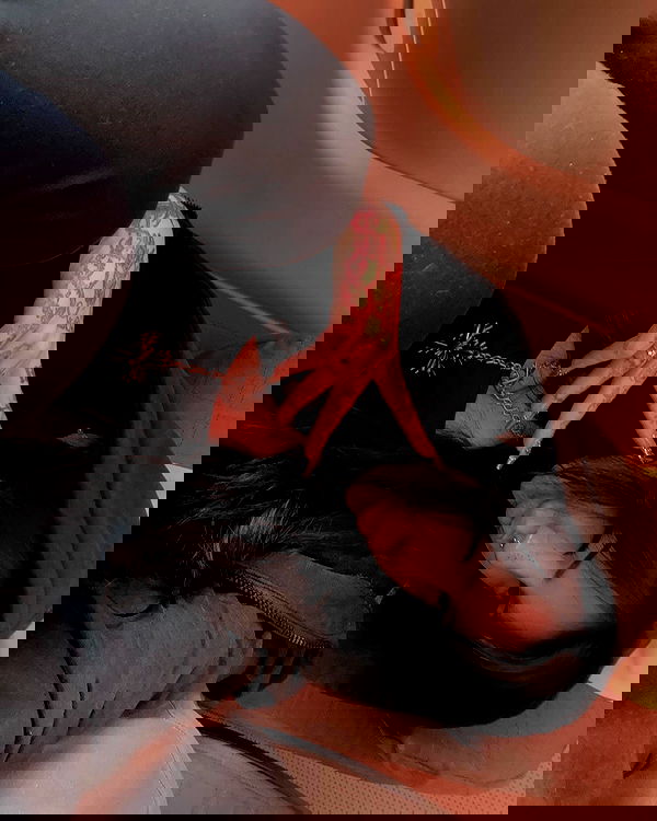 laurinchhhe image ~ Altpins