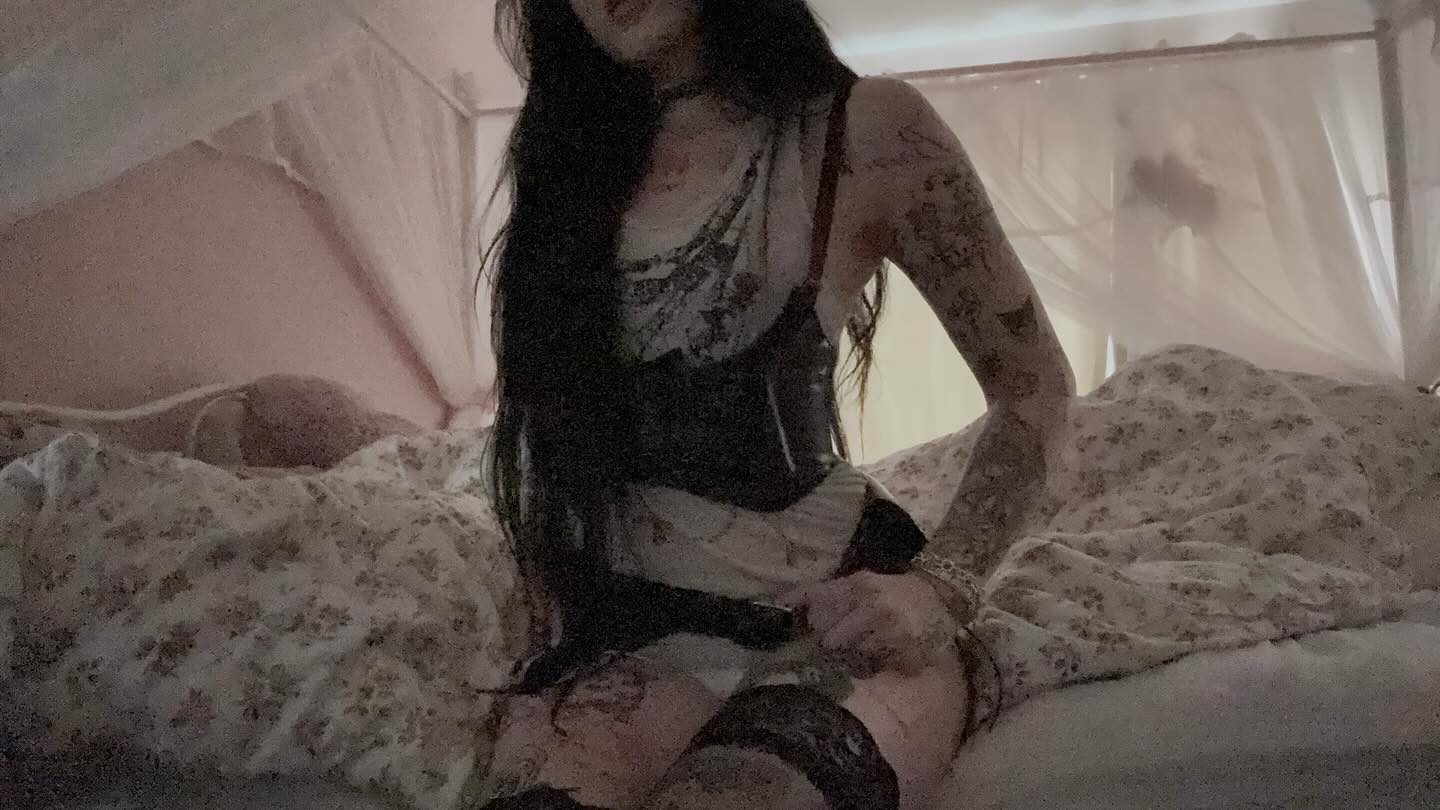 laurinchhhe instagram image archive image