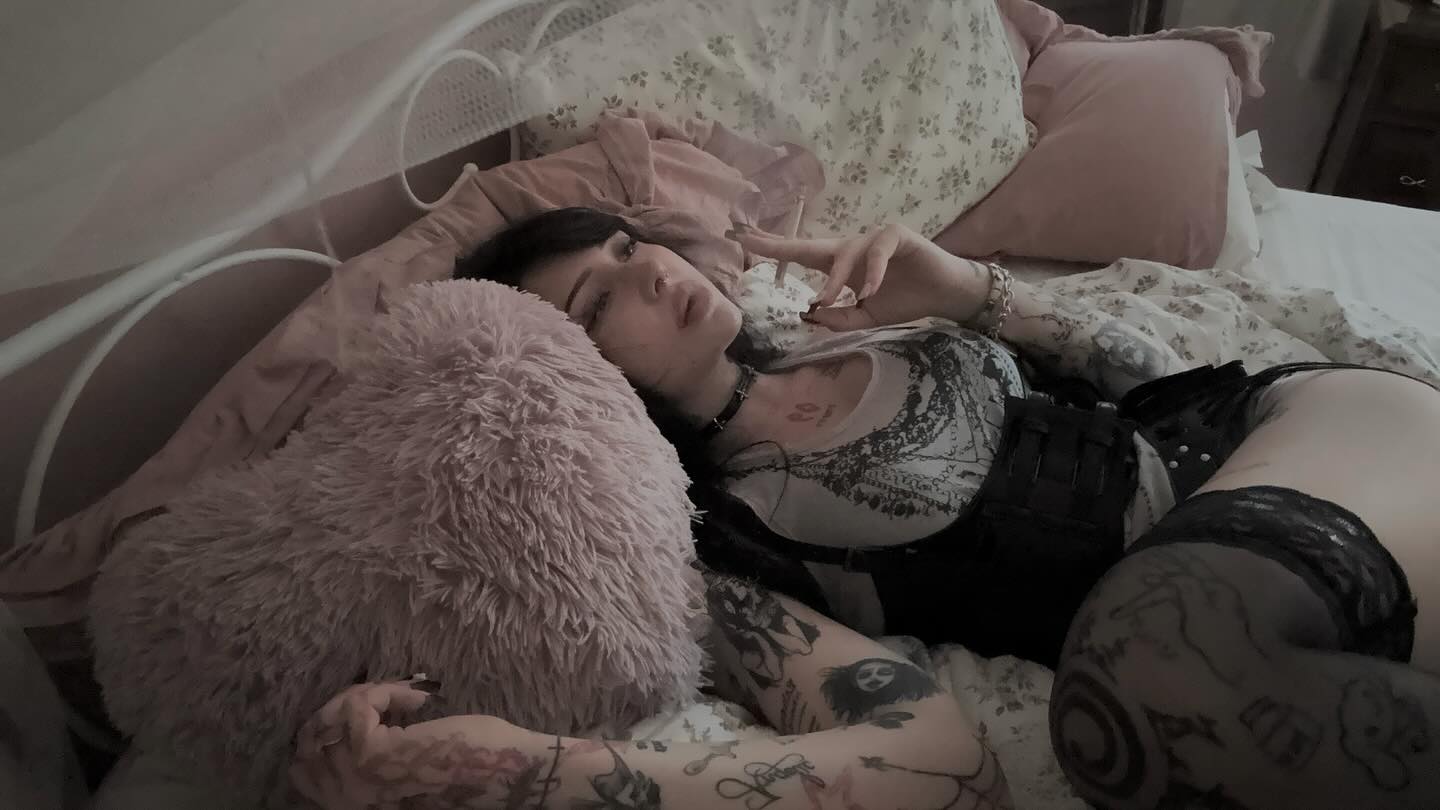 laurinchhhe instagram image archive image