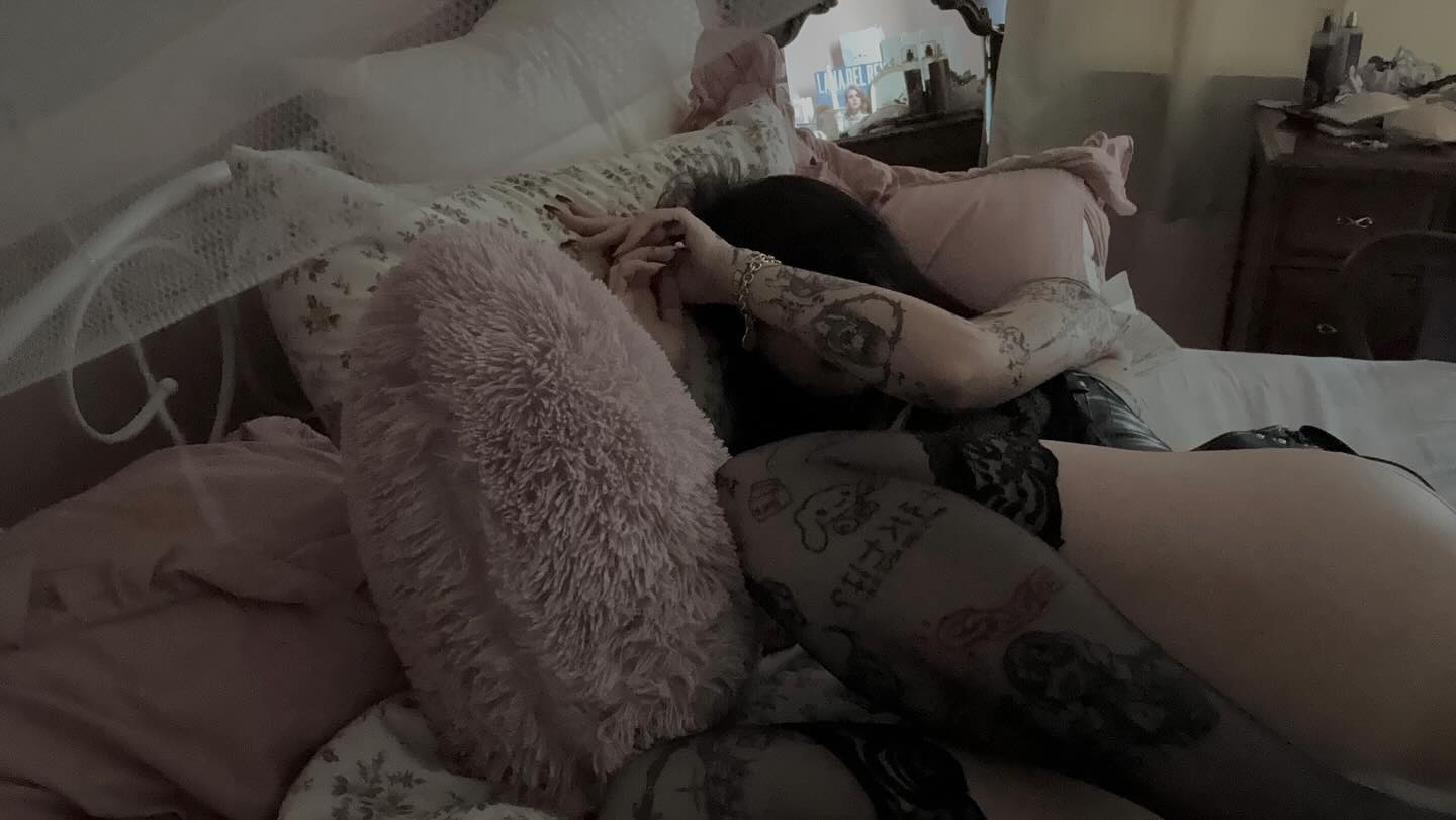 laurinchhhe instagram image archive image