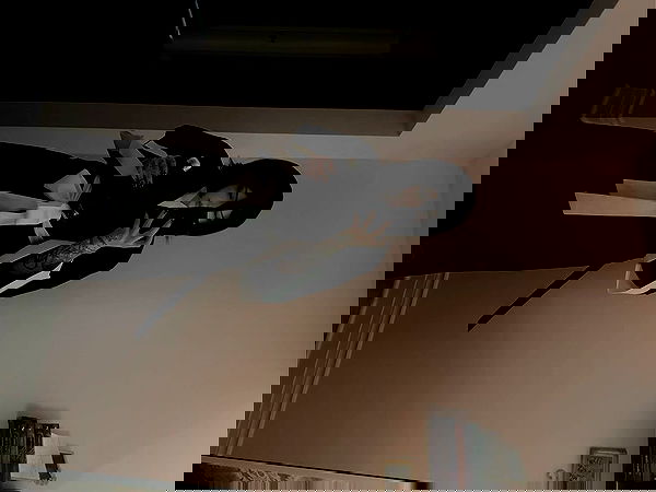 laurinchhhe image ~ Altpins