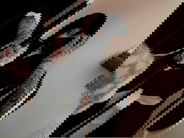 laurinchhhe image ~ Altpins