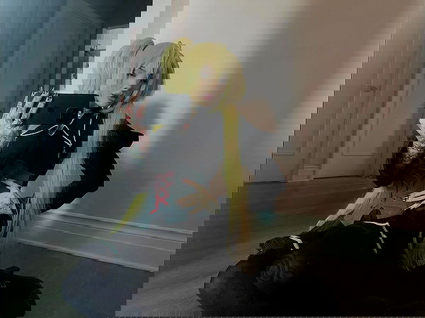 laurinchhhe image ~ Altpins