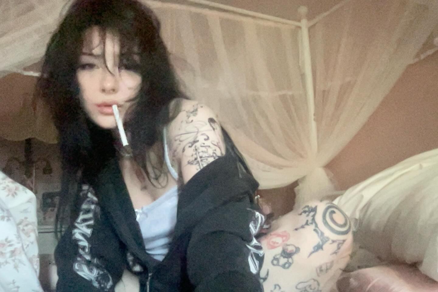 laurinchhhe instagram image archive image