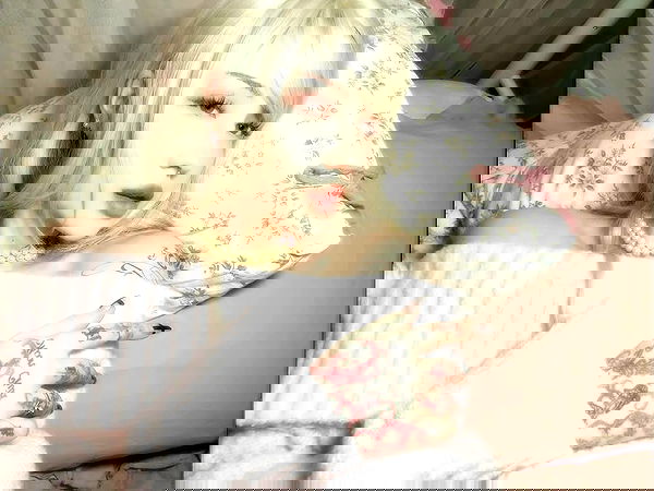 laurinchhhe image ~ Altpins