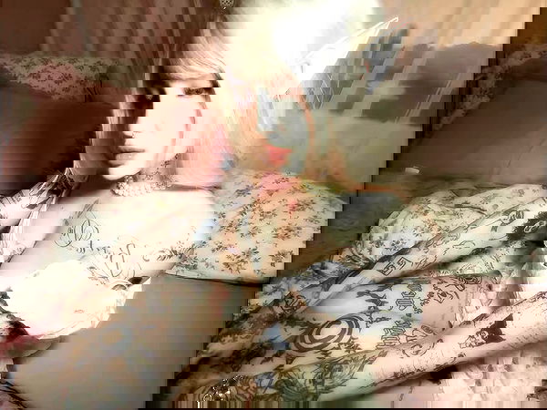 laurinchhhe image ~ Altpins