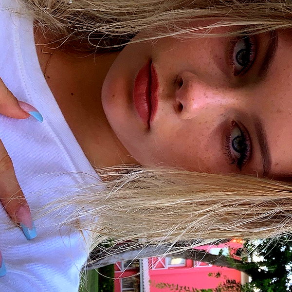 leelafleck instagram image archive image