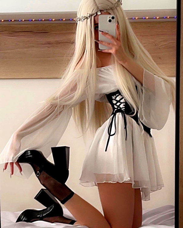 leenalleee instagram image archive image