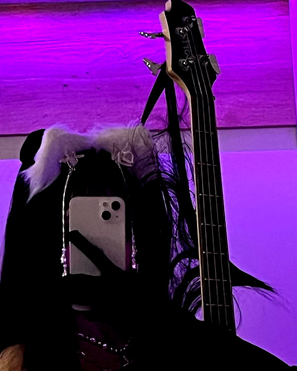 leenalleee instagram image archive image