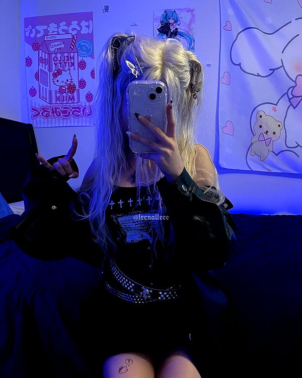 leenalleee instagram image archive image