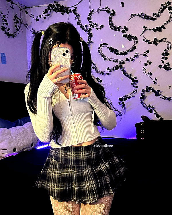 leenalleee instagram image archive image