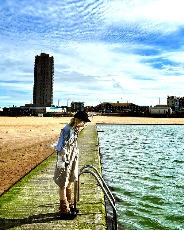 lejinfan instagram image archive image