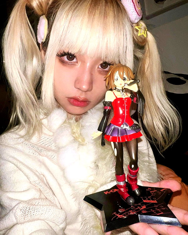 lejinfan instagram image archive image