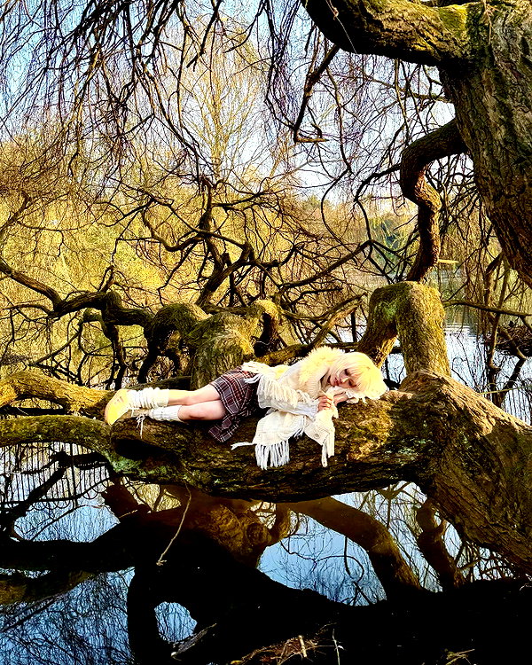 lejinfan instagram image archive image