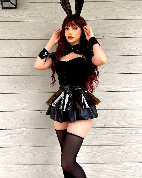 lena_kitsune instagram image archive image