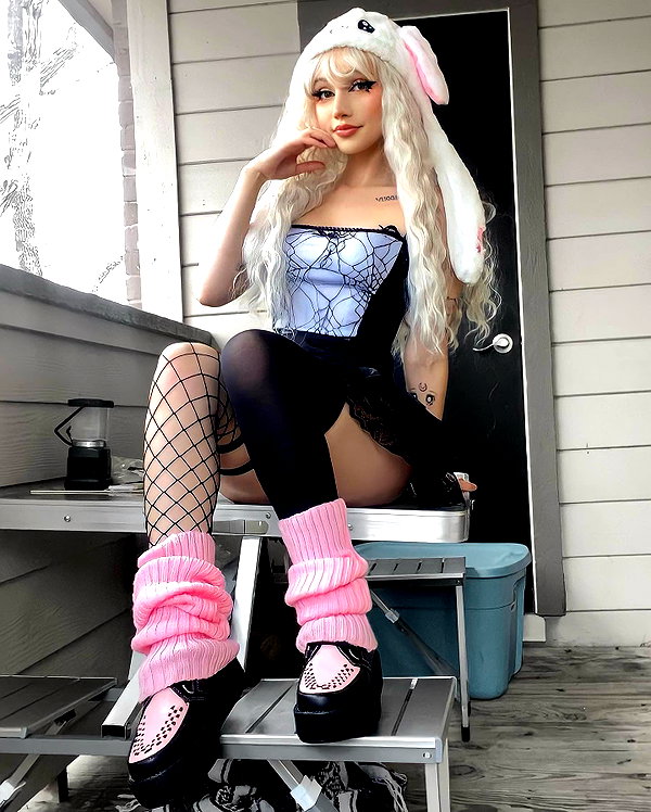 lena_kitsune instagram image archive image