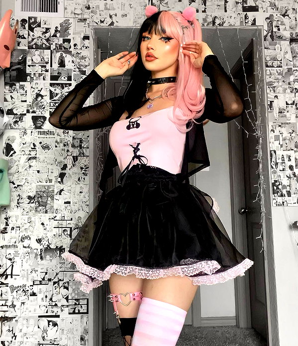 lena_kitsune instagram image archive image