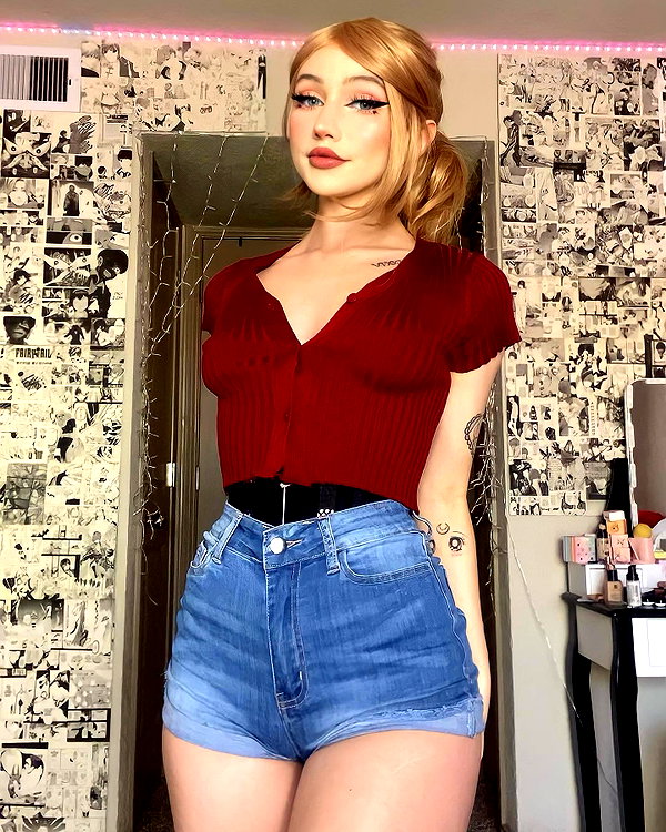 lena_kitsune instagram image archive image