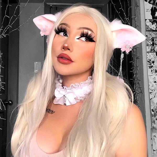 lena_kitsune instagram image archive image