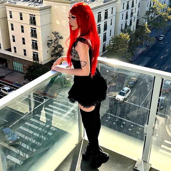 lena_kitsune instagram image archive image