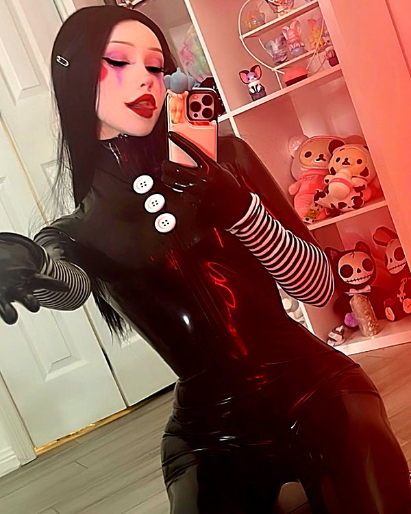 lena_kitsune instagram image archive image