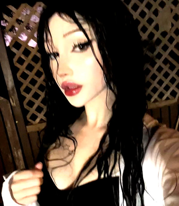 lena_kitsune instagram image archive image