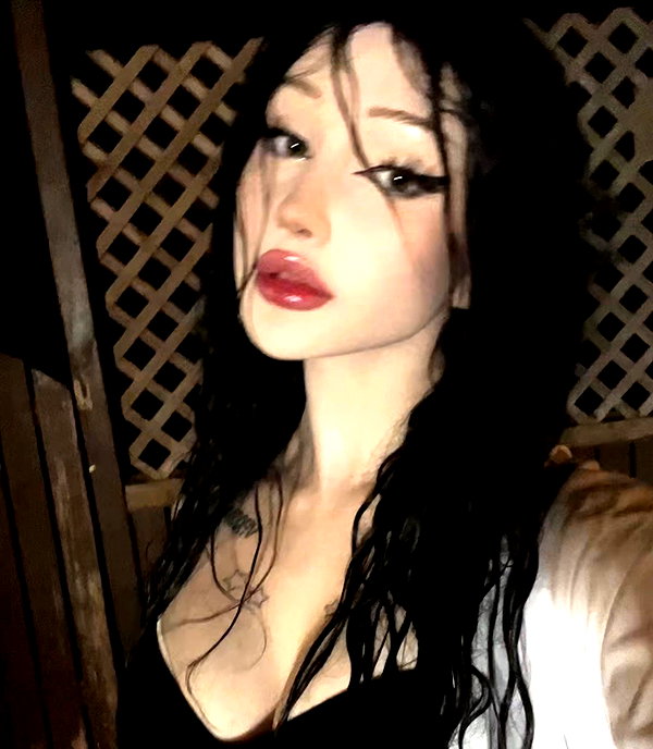 lena_kitsune instagram image archive image
