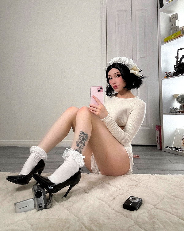 lena_kitsune instagram image archive image