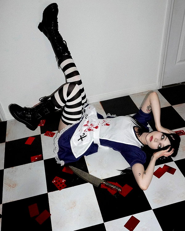 lena_kitsune instagram image archive image