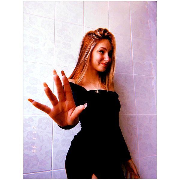 lera.genadenik instagram image archive image
