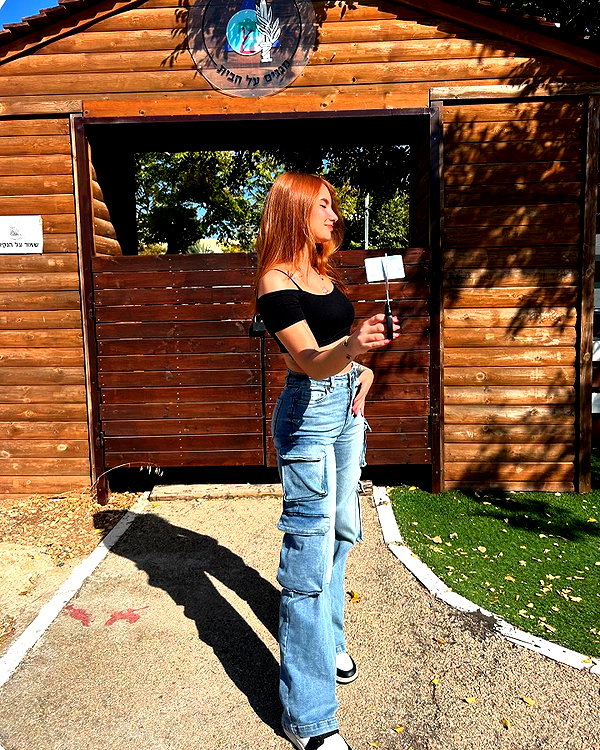lera.genadenik instagram image archive image