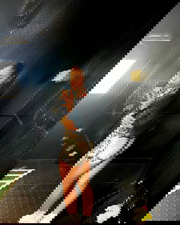 lesliem4rtinez lesliem4rtinez archive image